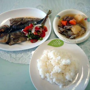 フィリピン妻お昼ご飯