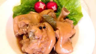 豚足煮込みフィリピン風